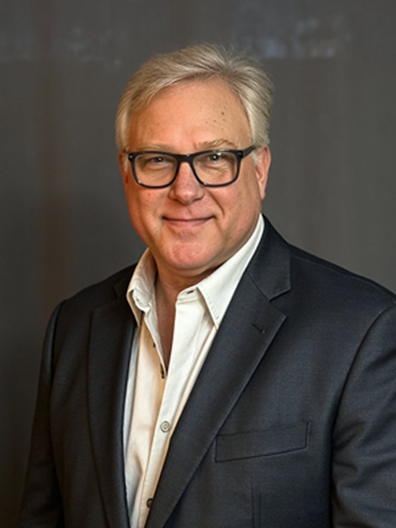 Bob Stier 2 1290 px x 1720 px Bob Stier 2 1290 px x 1720 px